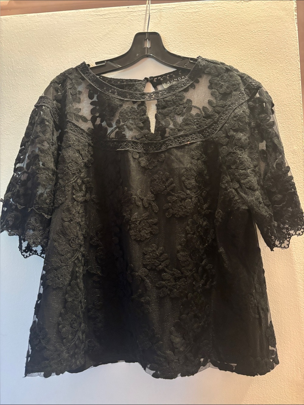 Laundry By Shelli Segal Black Floral Lace Short-Sleeve Blouse